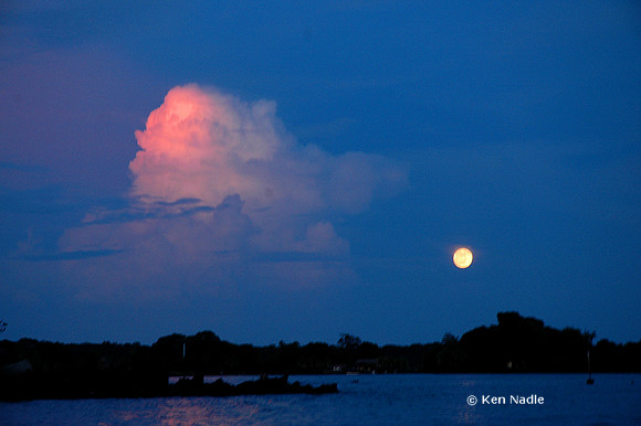 Super moon over Lago Nicaragua