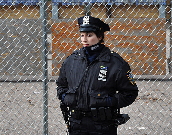 Woman cop